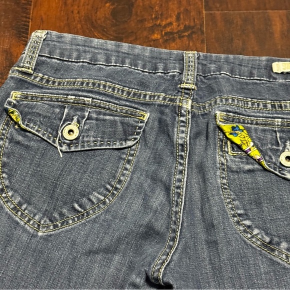 Miss Me Wide Leg Flare Jeans JP4480 Geneva Vintage Y2K Flap Back Pockets 29 GUC - Picture 12 of 15